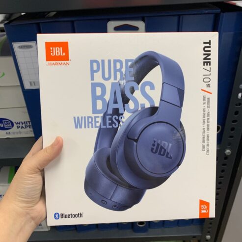 JBL TUNE 710 BT . NOVOS, SELADOS. O24