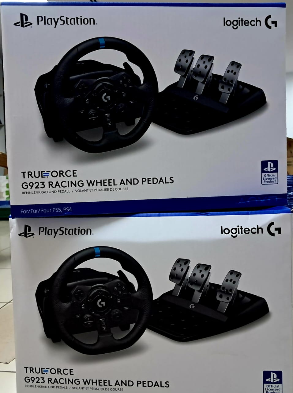 G923 RACING WHEEL AND PEDAL, ( VOLANTE PARA JOGO DE CORRIDA). O24