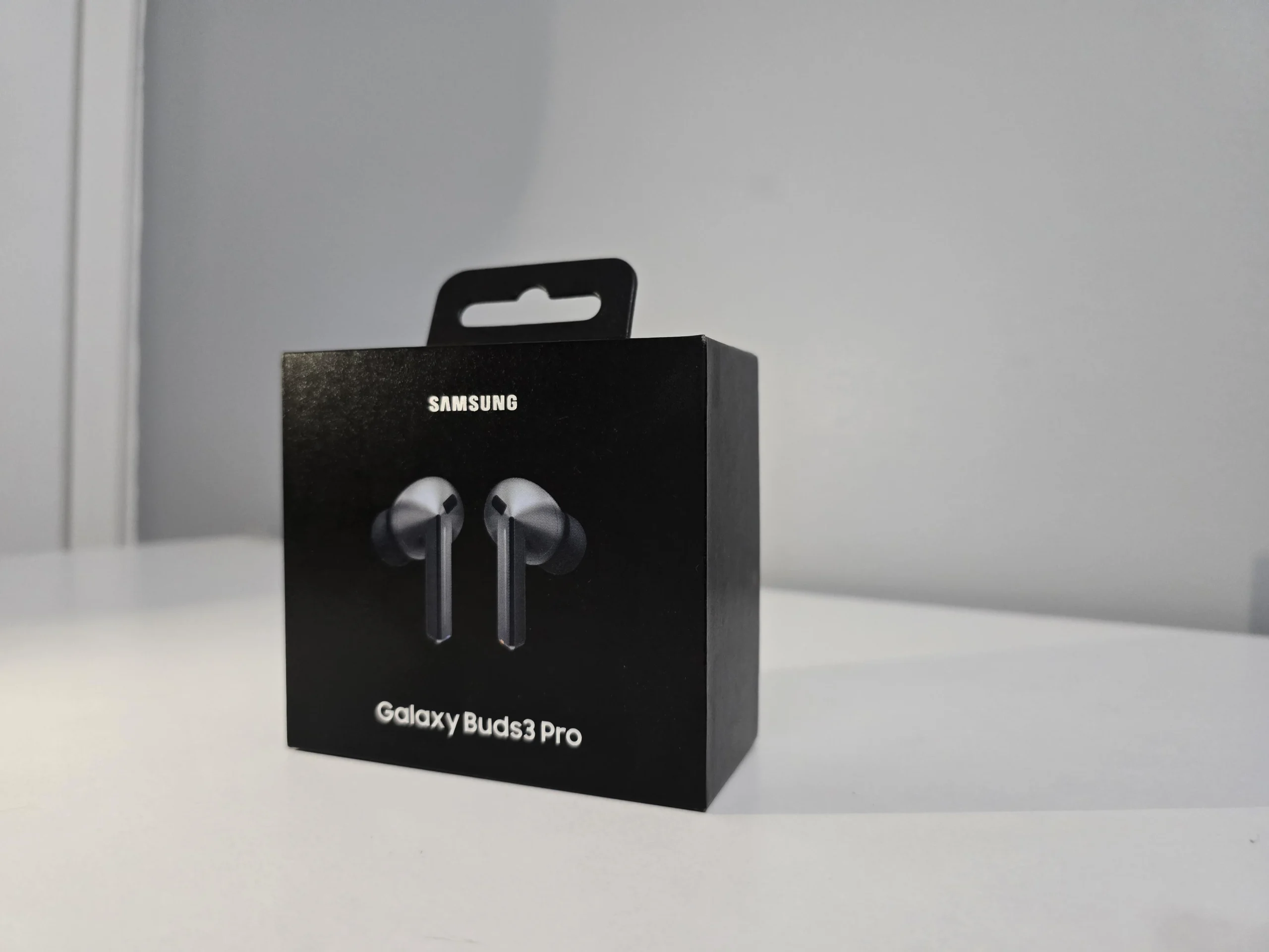Samsung Galaxy Buds 3 Pro. SELADOS. J25