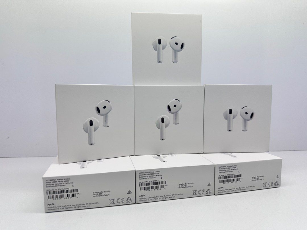 AirPods 4, modelo MXP63. SELADOS. J25