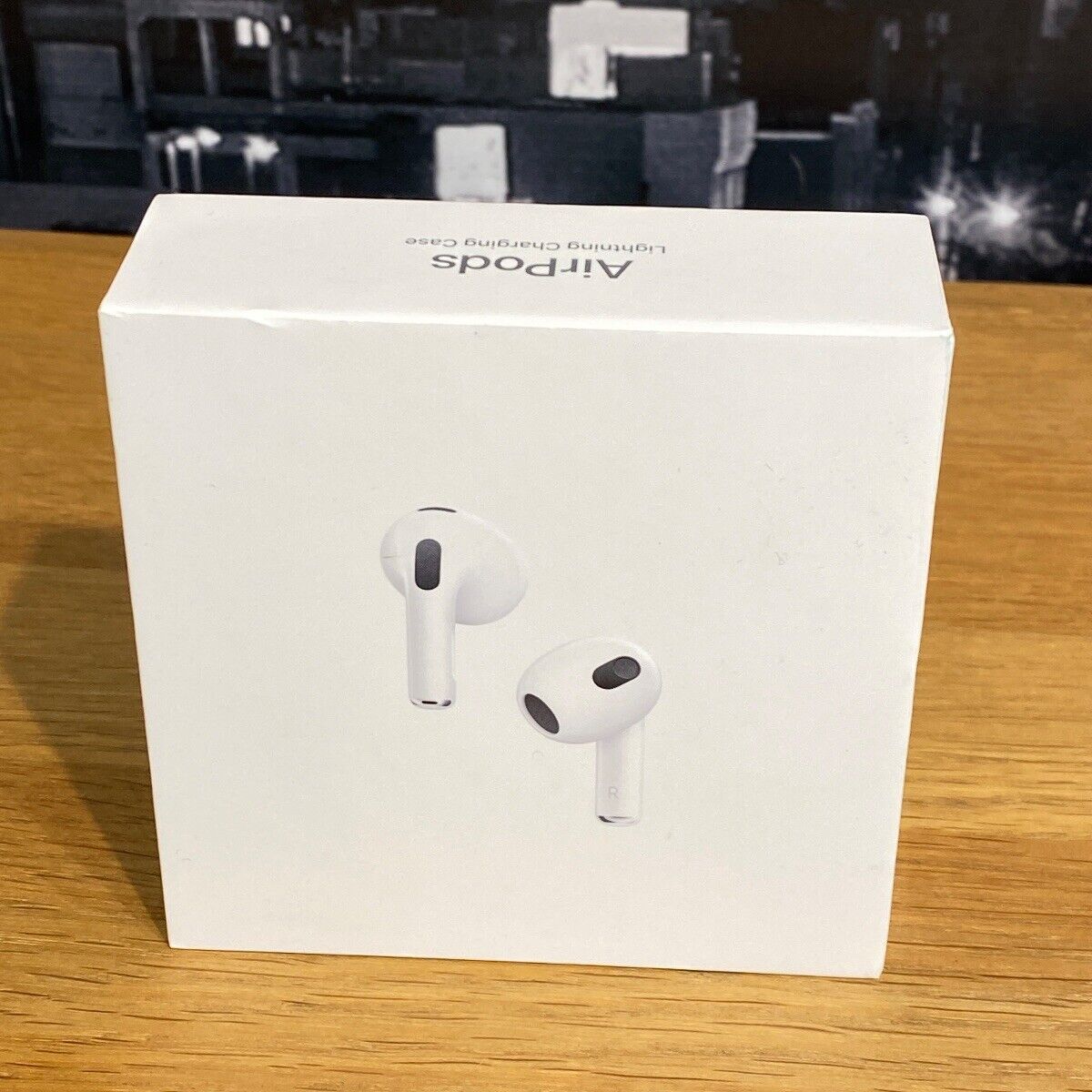 Airpods 3 Magsafe Charging Case. SELADOS. J25