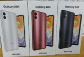 Samsung A04 64GB+4GB. SELADOS. J25