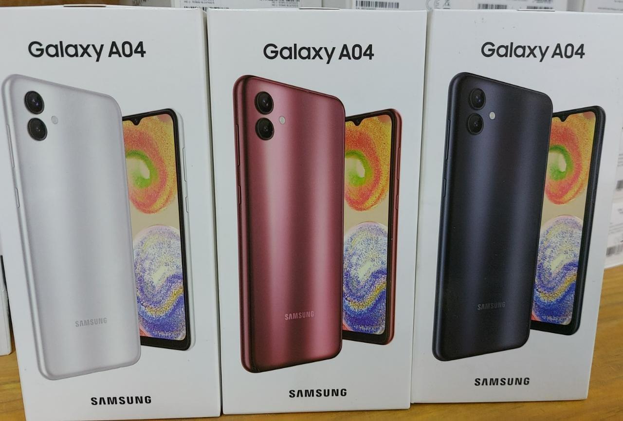 Samsung A04 64GB+4GB. SELADOS. J25