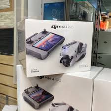 Drone DJI Mini 4 Pro Fly More Combo (Kit Completo). SELADOS. DZ25