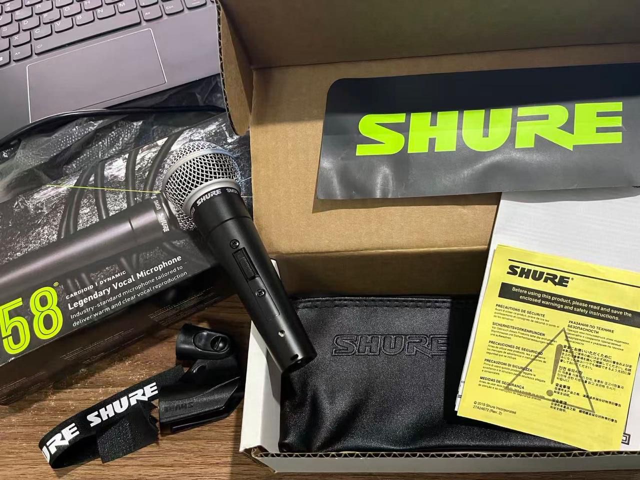 Microfone Dinâmico SM58 com Interruptor – Som Profissional para Voz e Palco. SELADOS. AB26